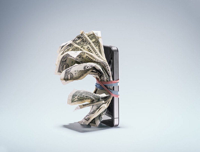 People Aren’t Using Cash as Frequently, New Report Finds