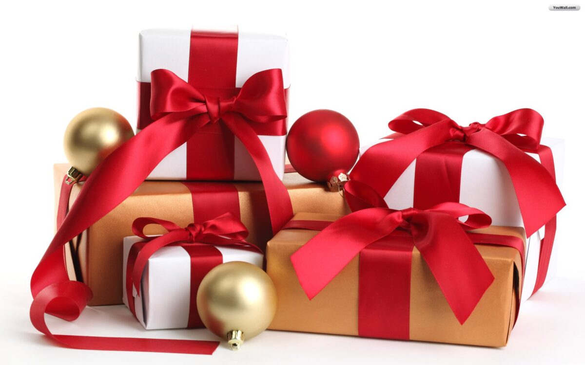 The Inside Scoop on Holiday Gift Cards