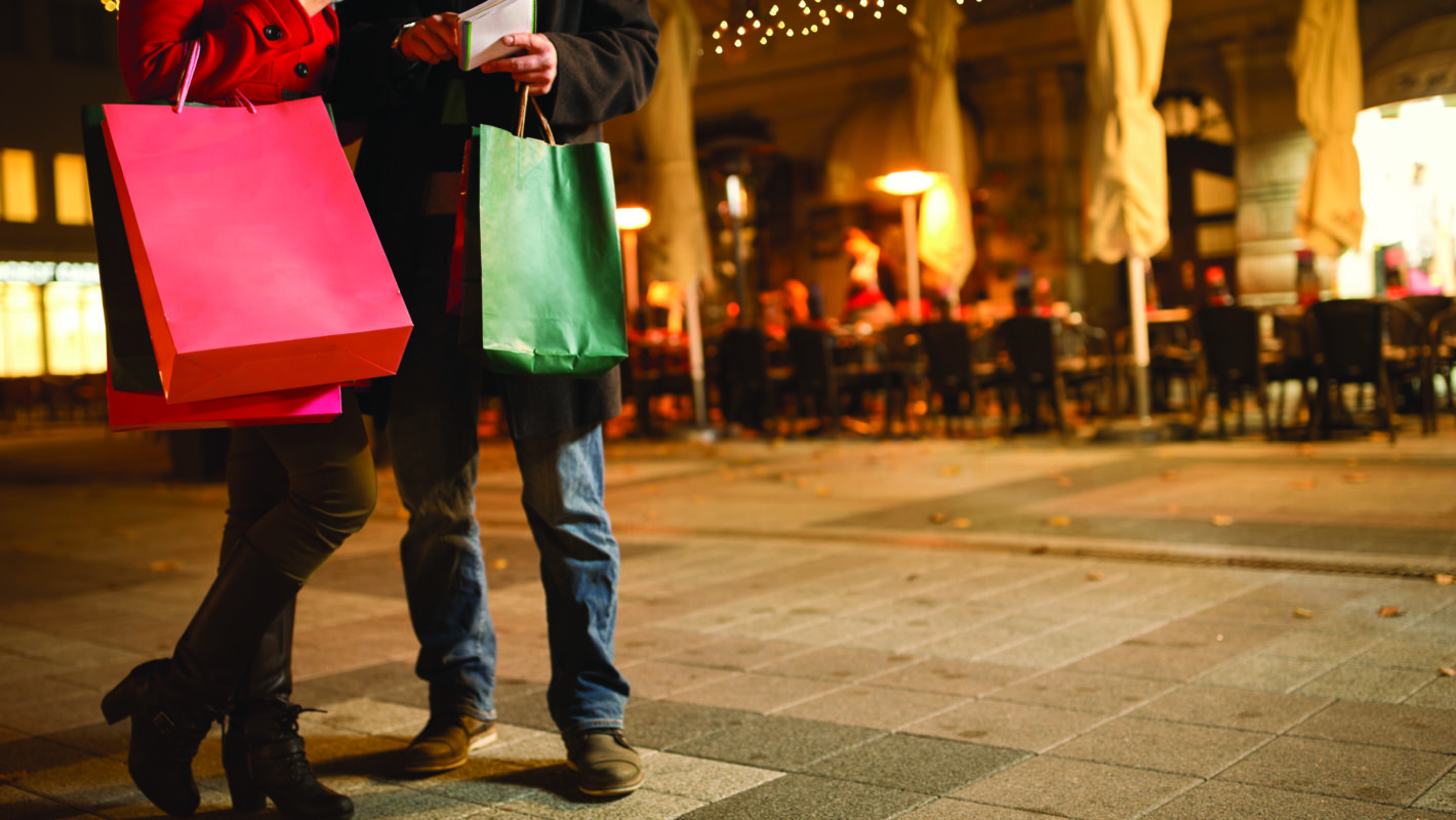 First Data Holiday SpendTrend Report Reveals Strong Growth